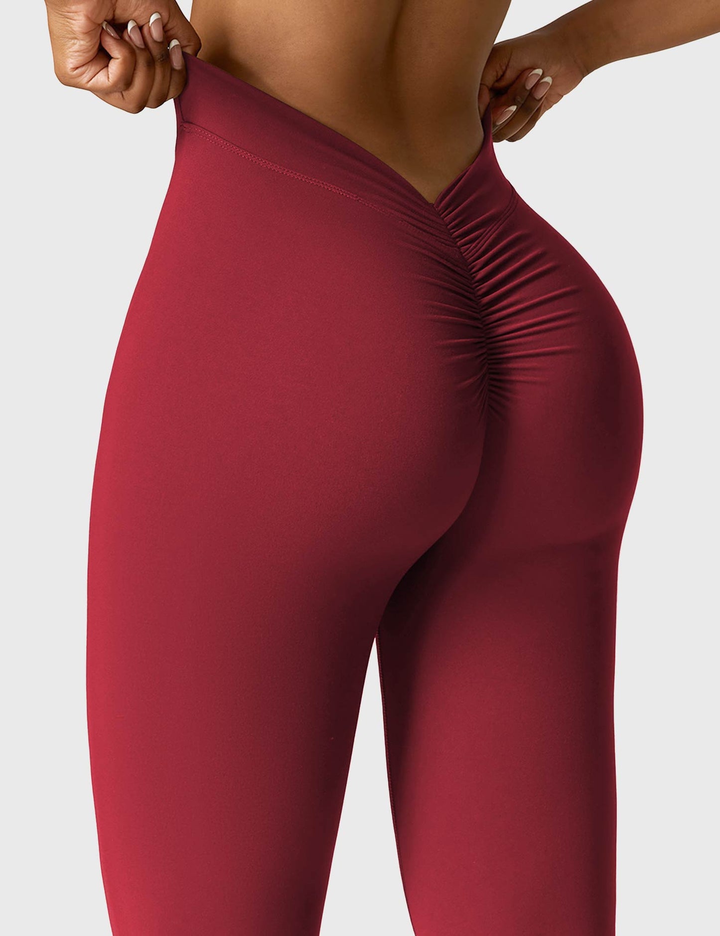 Yeoreo Daze V-back Flare Leggings